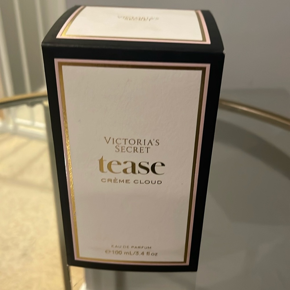 Perfume by Victoria’s Secret